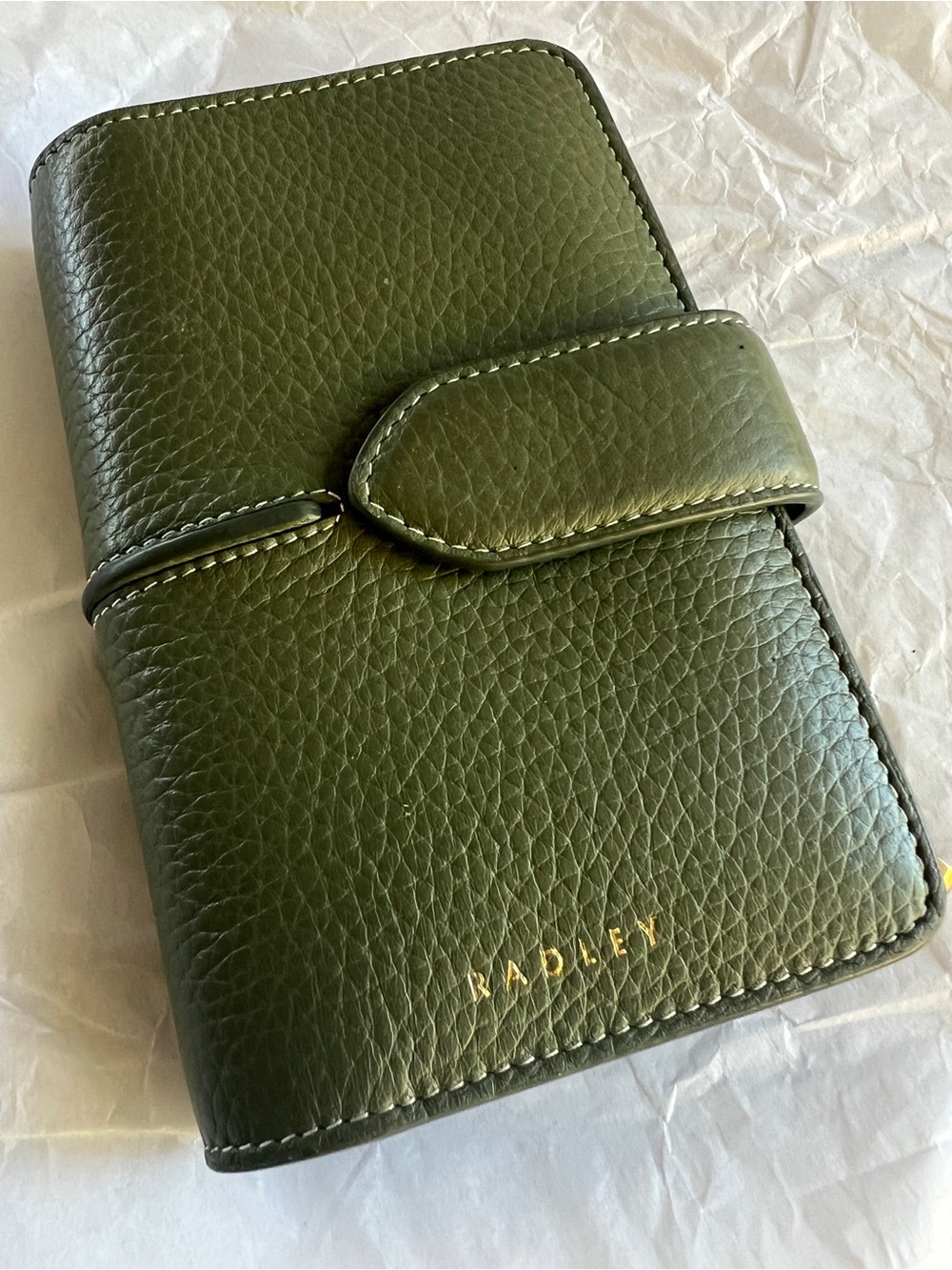 NEW: RADLEY LONDON Hillgate Medium wallet, green/olive Pebbled leather